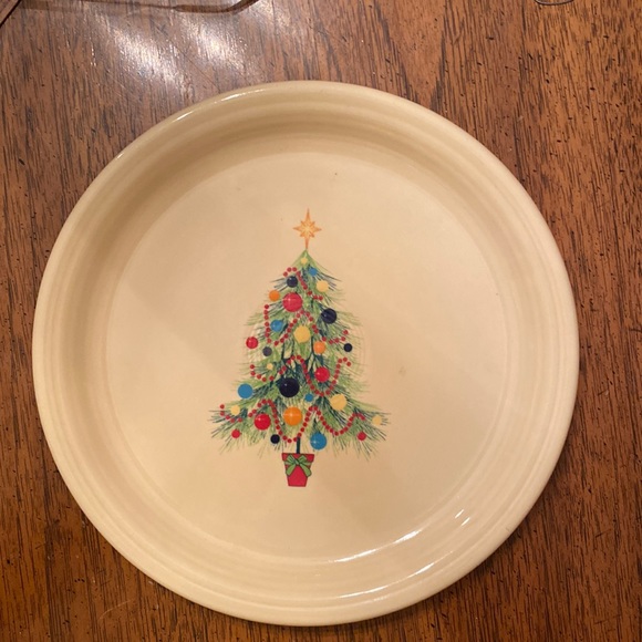Fiestaware Kitchen Fiestaware 9 Inch Bistro Plate Fiesta Calls It A